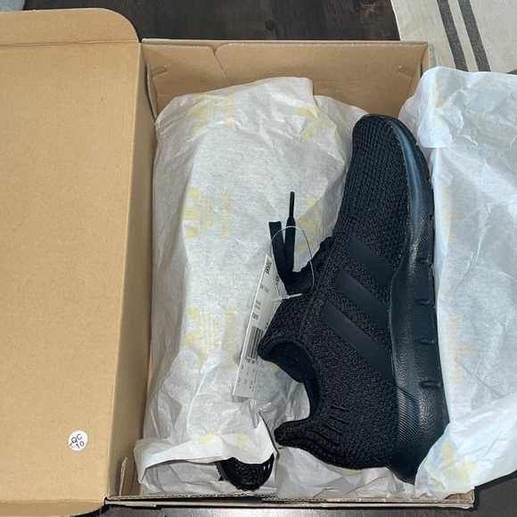 Black Adidas Sneakers - Picture 4 of 4